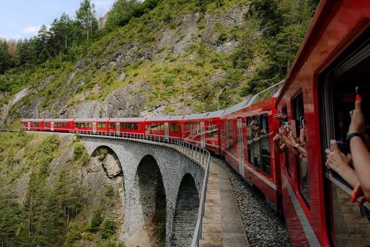 tour image