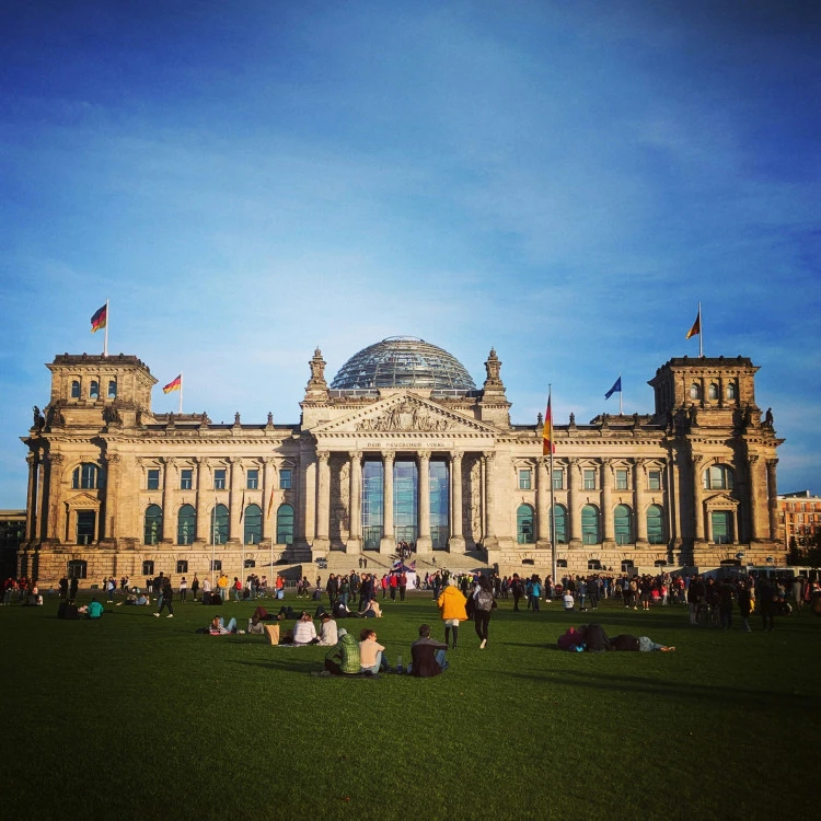 tour image