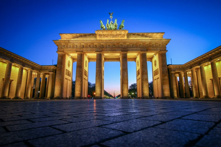 tour image