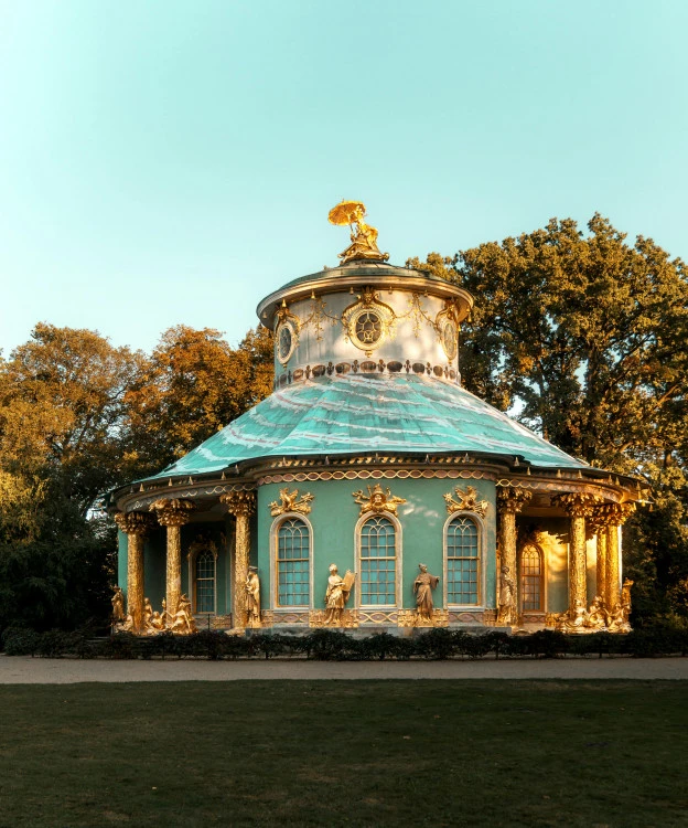 tour image