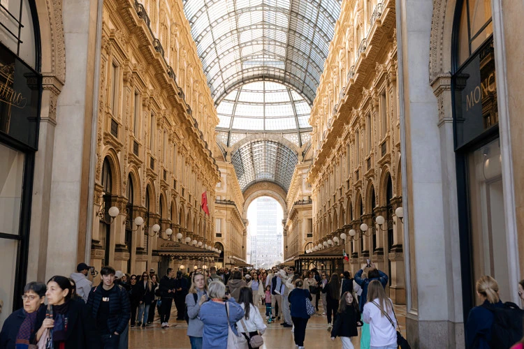 tour image