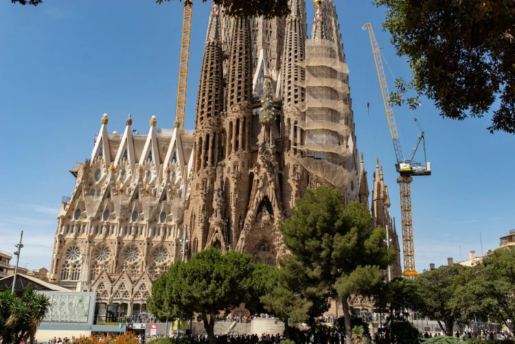 tour image