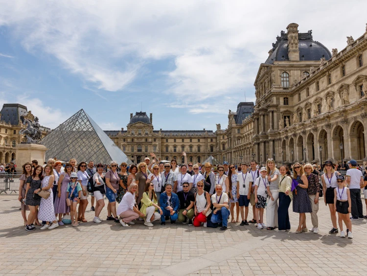 tour image