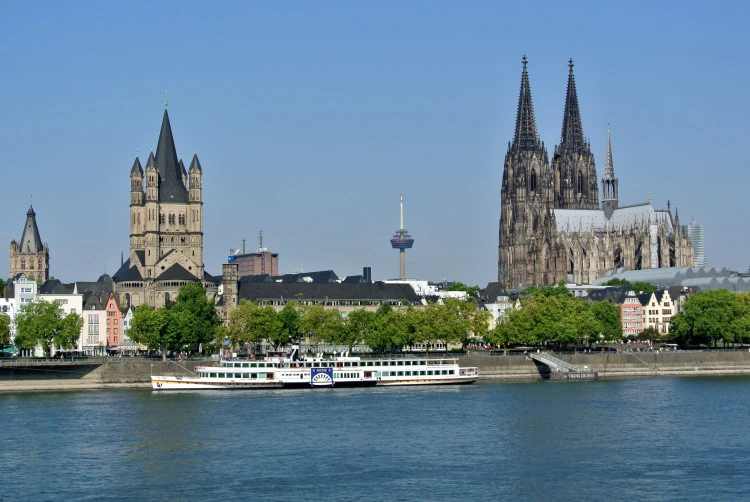 tour image