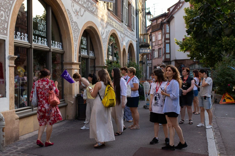 tour image
