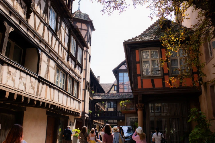 tour image