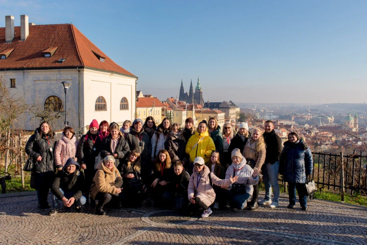 tour image