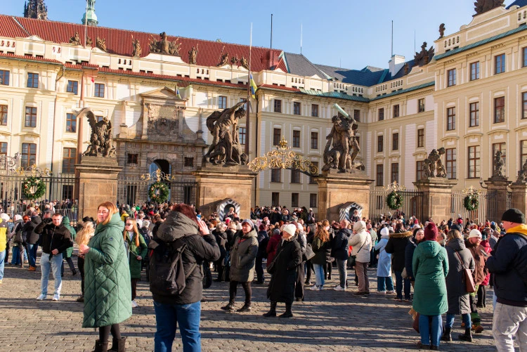 tour image