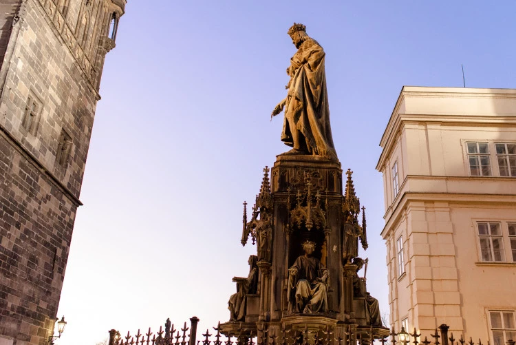 tour image