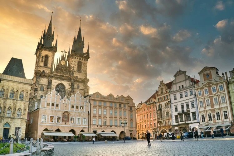tour image