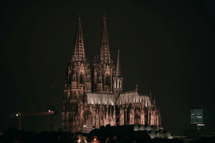 tour image